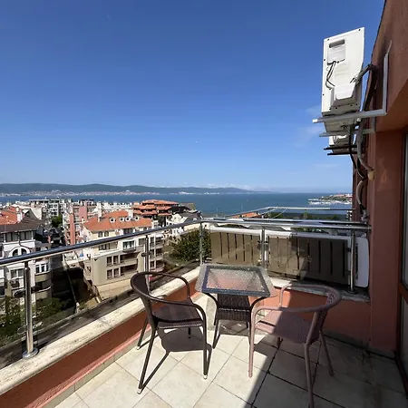 Julia Vigo Panorama Appartamento *