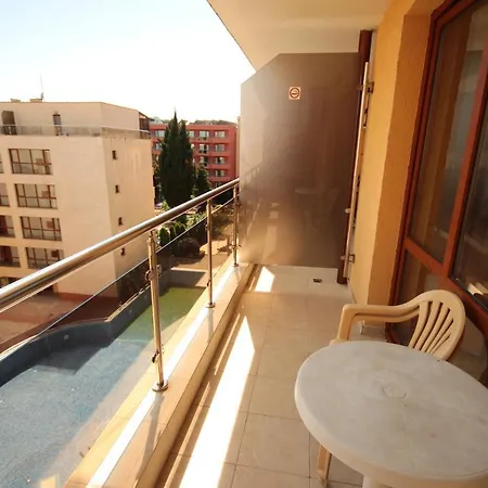 Julia Vigo Panorama Nesebar
