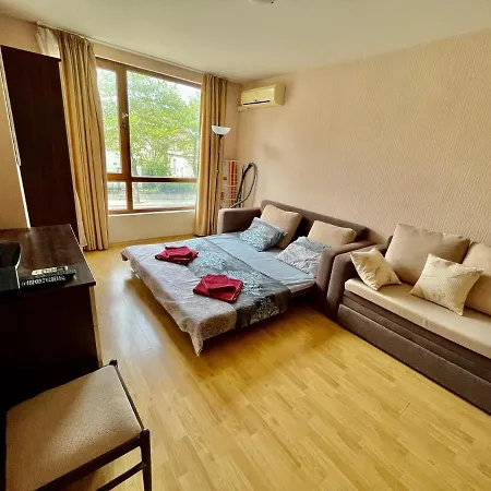 Appartement Julia Vigo Panorama *