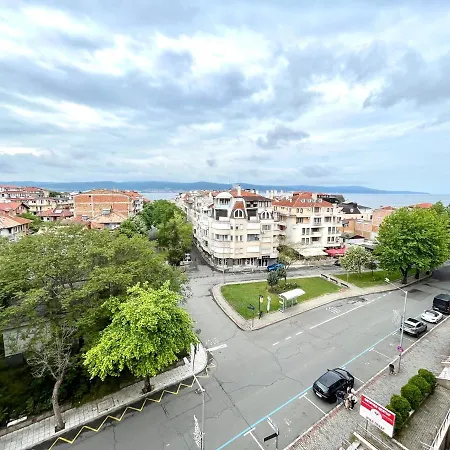 Julia Vigo Panorama Апартамент Несебър