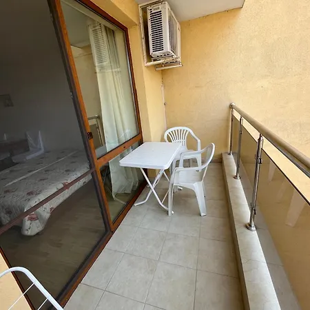 Julia Vigo Panorama Apartment *