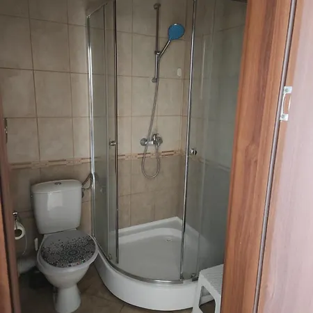 Julia Vigo Panorama نيسيبار