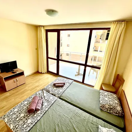 Appartement Julia Vigo Panorama *