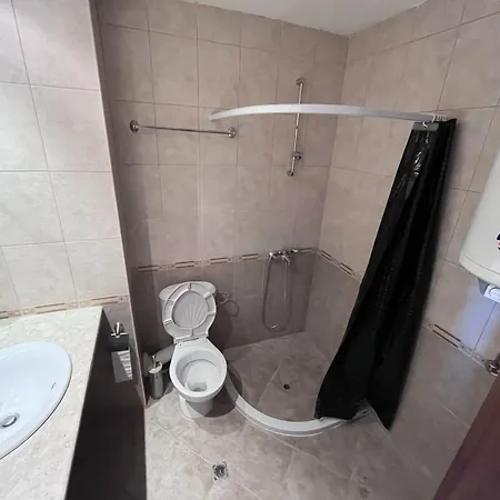 Julia Vigo Panorama *