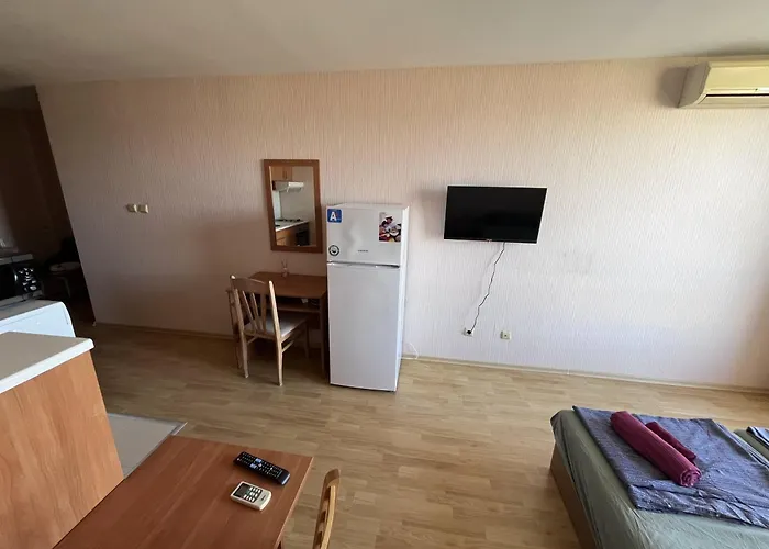 Апартамент Julia Vigo Panorama Несебър